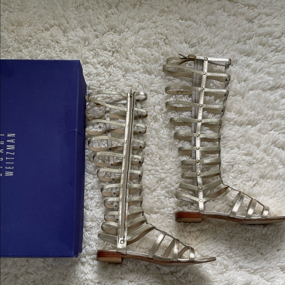 Stuart Weitzman Gladiator Gold Leather Sandals size 9.5